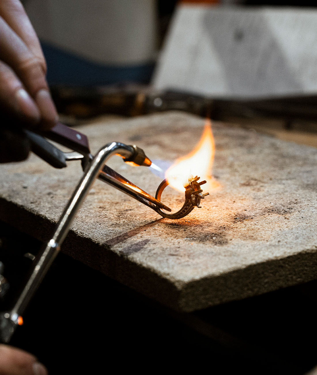 ate_bdf_art_cou_300_dem_bla_22